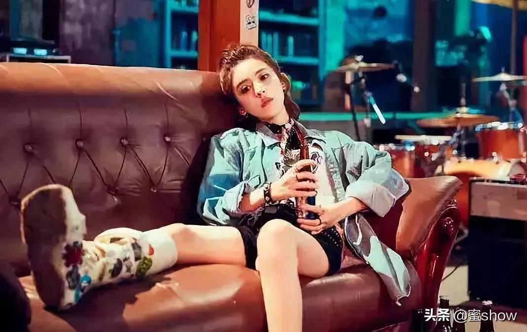 同样是异域美人，为啥她们的路人缘差这么多？聊聊人缘的秘诀