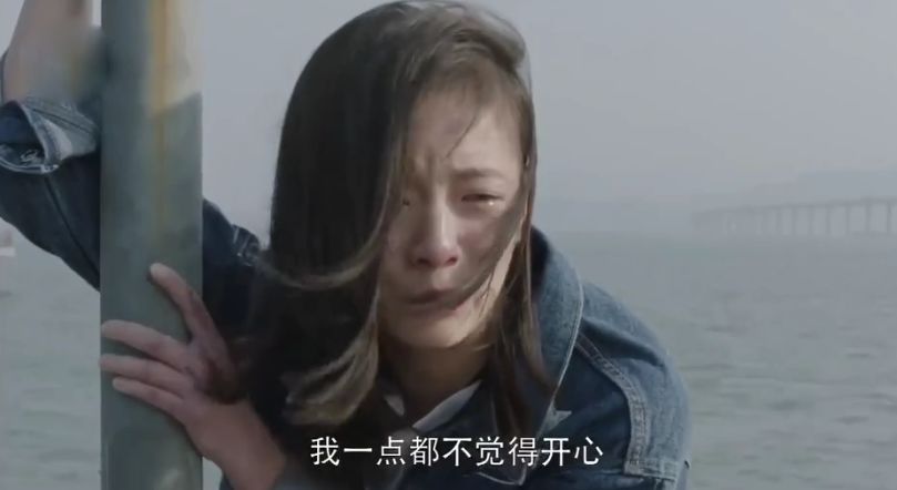 “高中3年，我爸定期带我检查处女膜”：父母的控制欲令人窒息