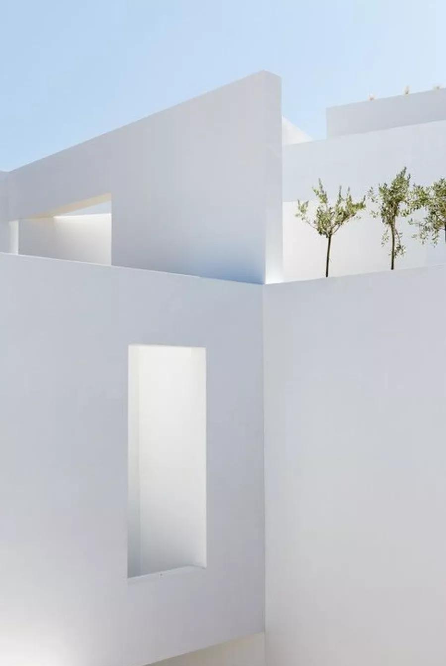 鐫夸綇澶╁厓鐠熸偊椋庡崕,鐫跨瓚澶╁厓