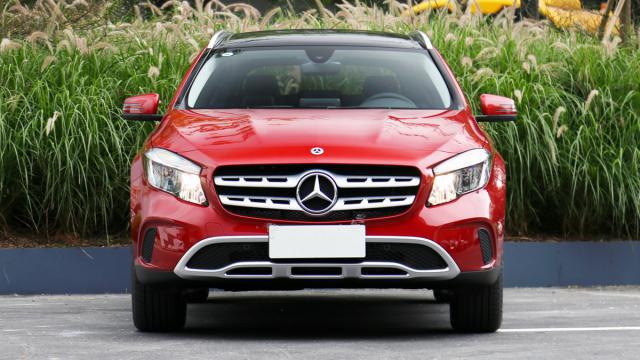 奔驰gla2004matic,奔驰gla200时尚款值得购买吗