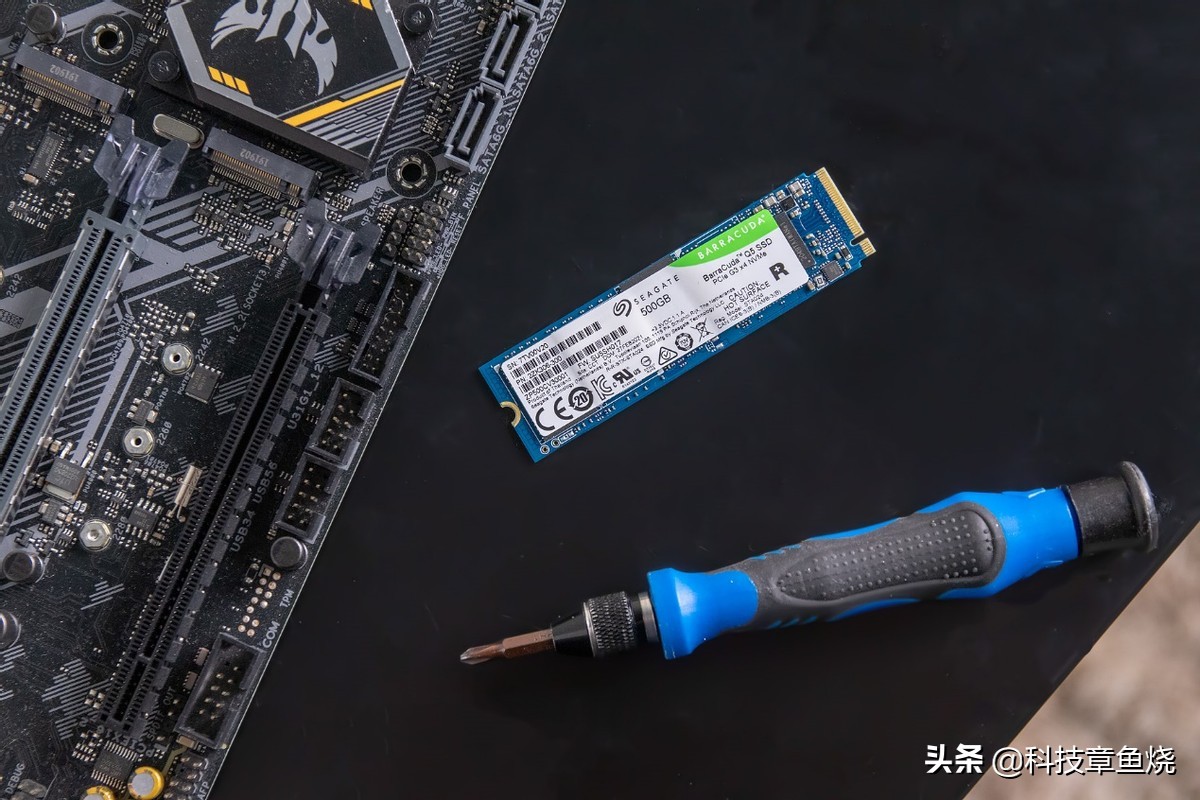 希捷酷鱼q5和sn570,希捷酷鱼q5m.2tlc高速固态