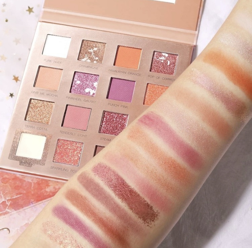 各种造型适合什么样的眼影,那些单涂就很好看的眼影