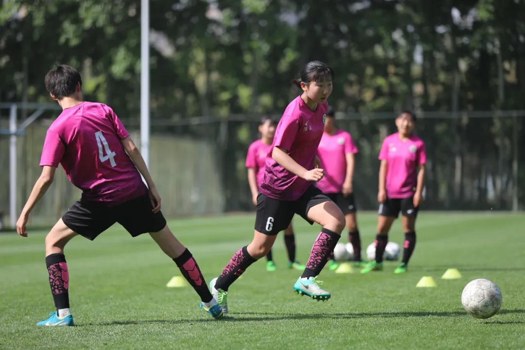 积极投身疫情防控重大任务,积极行动坚决抗击疫情