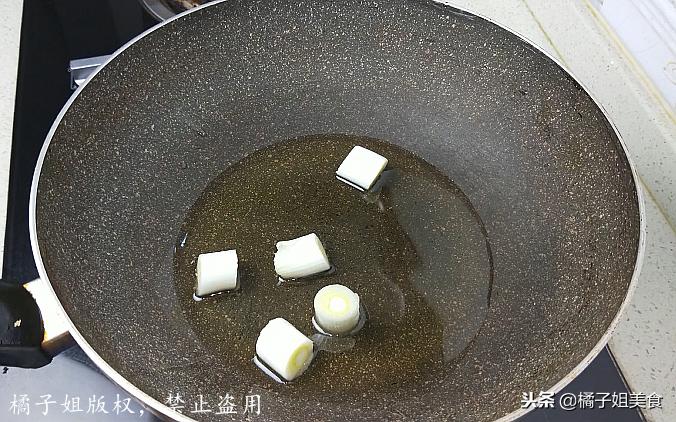 神奇的酸辣粉这样做才好吃,想吃酸辣粉自己在家两分钟搞定