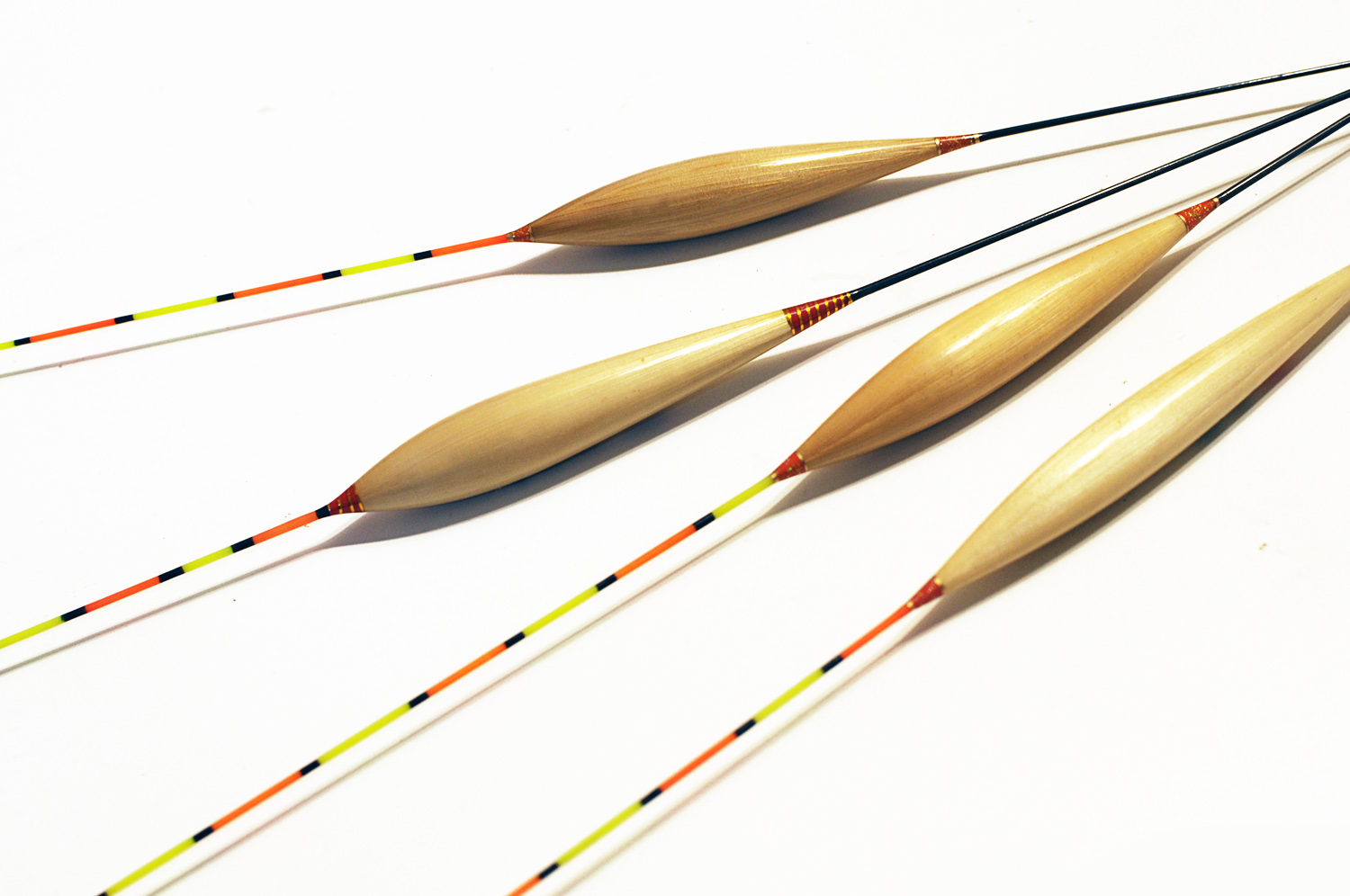 纳米和芦苇两种浮漂哪个灵敏度高,纳米浮漂和去壳芦苇浮漂哪个好