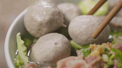 饿着肚子看美食对身体好吗,饿着肚子看别人吃饭的危害