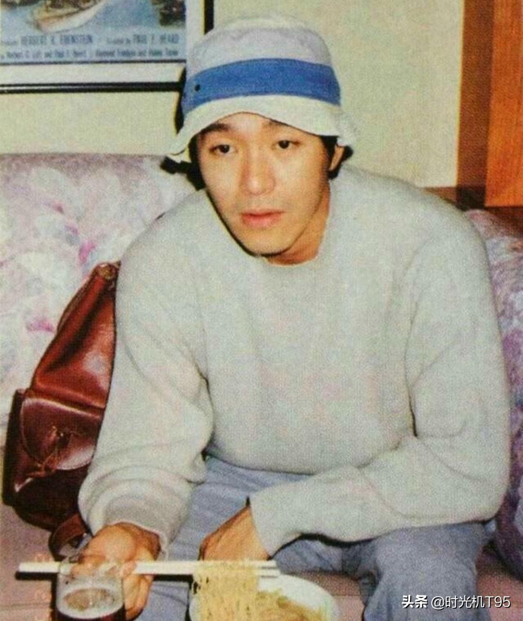 周星驰吃面的鸡公碗经典片段,周星驰经典片段吃面