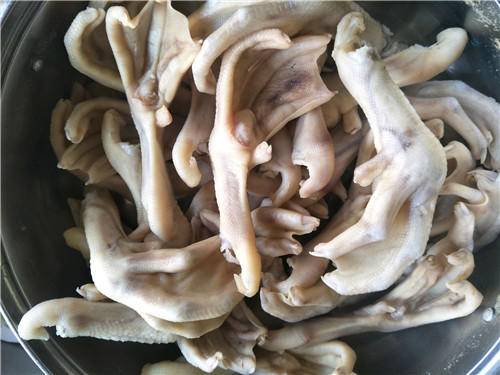 怎么做卤鸭掌好吃,没有卤料包怎么卤鸭掌鸭翅