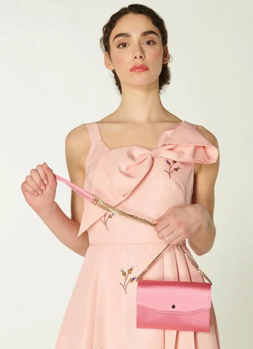 凯特王妃新上手的“千元级”手袋,什么来头?