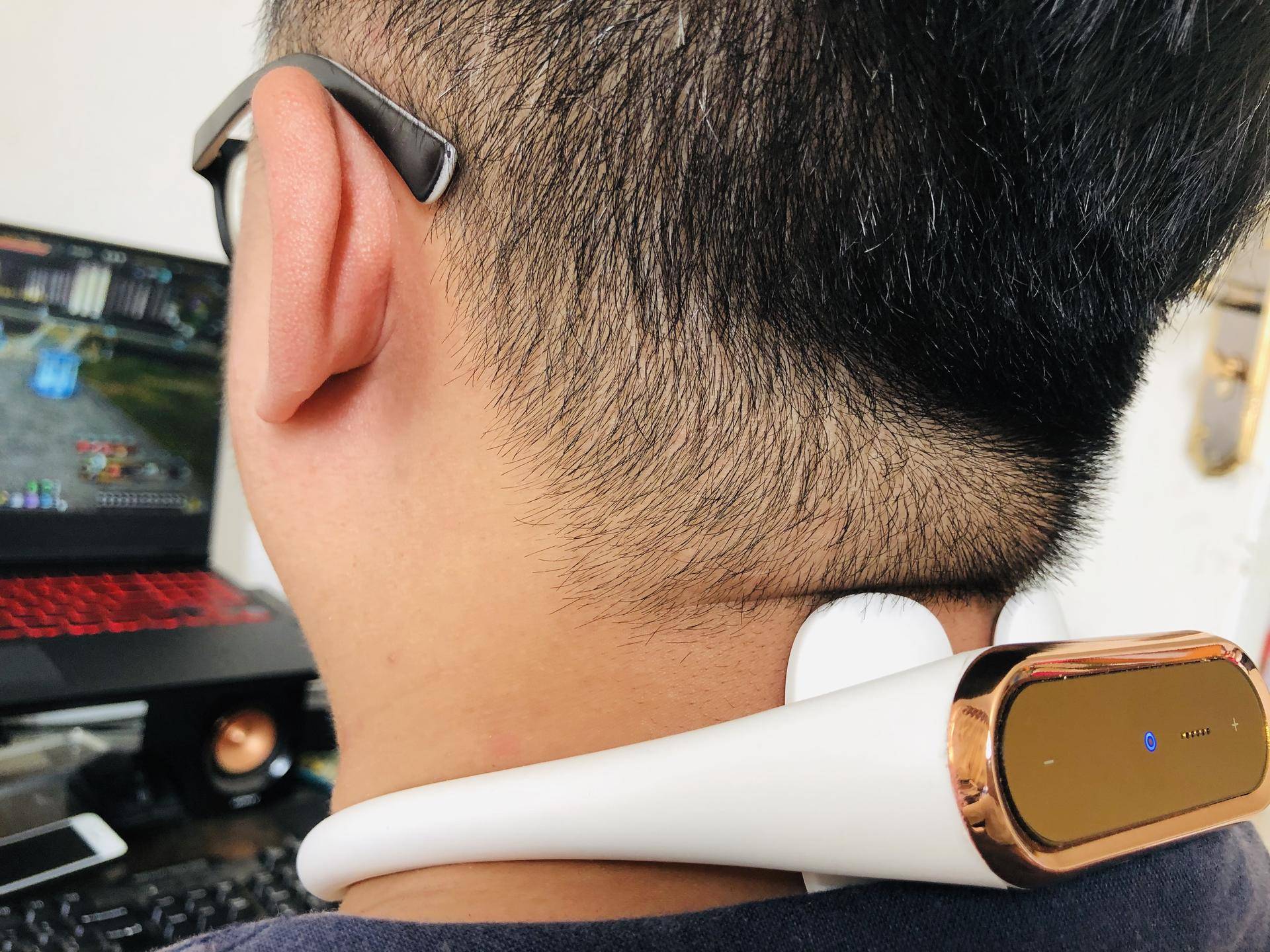 给颈椎来个SPA,越按越轻松——人与物AM2011颈椎按摩器深度测评