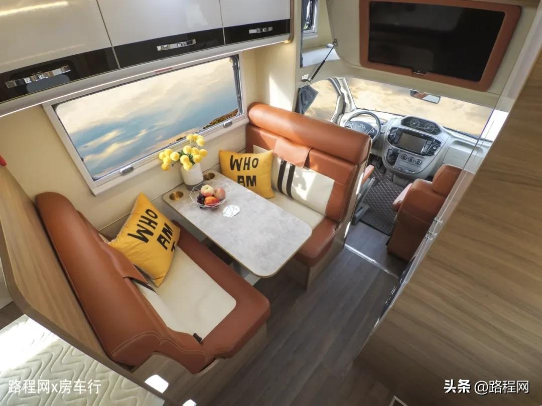 新星依途c600双拓展房车,新星通途c600