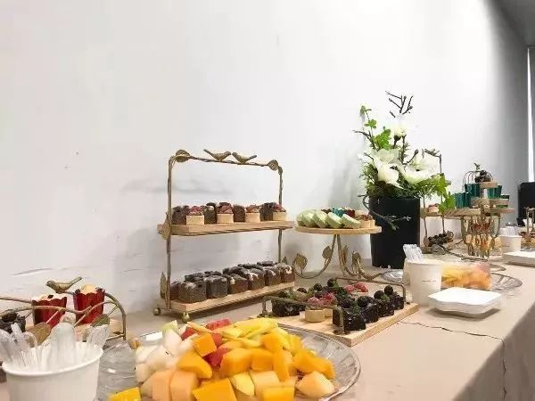 写字楼订餐技巧,写字楼开饭店如何