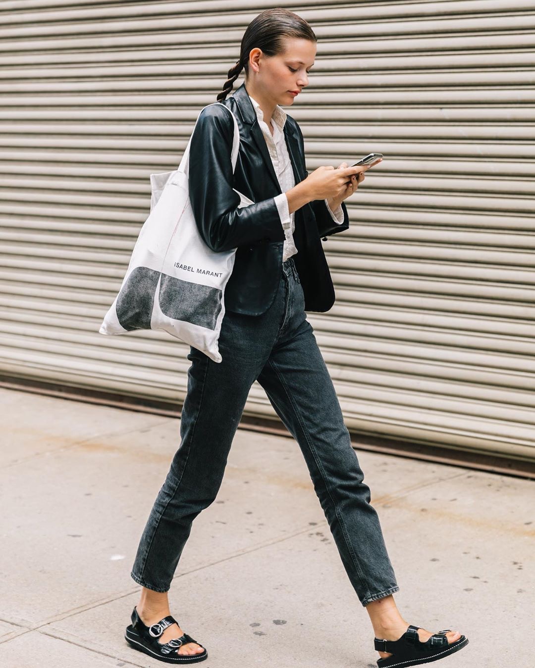 小个子腿细的适合穿什么裤,小个子穿翻边裤显腿短不