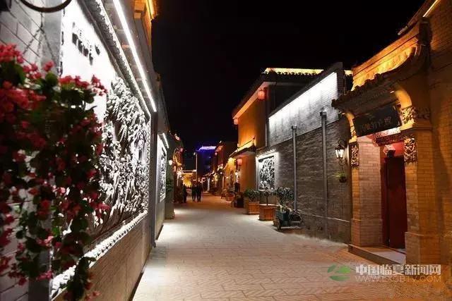 临夏八坊十三巷扩建沙尕塄巷,甘肃临夏市八坊十三巷夜景