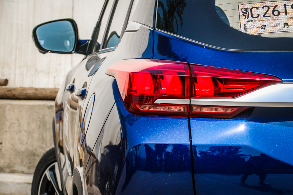 实力or颜值试北京汽车智达x3,21款智达x3自动挡荣耀版试驾