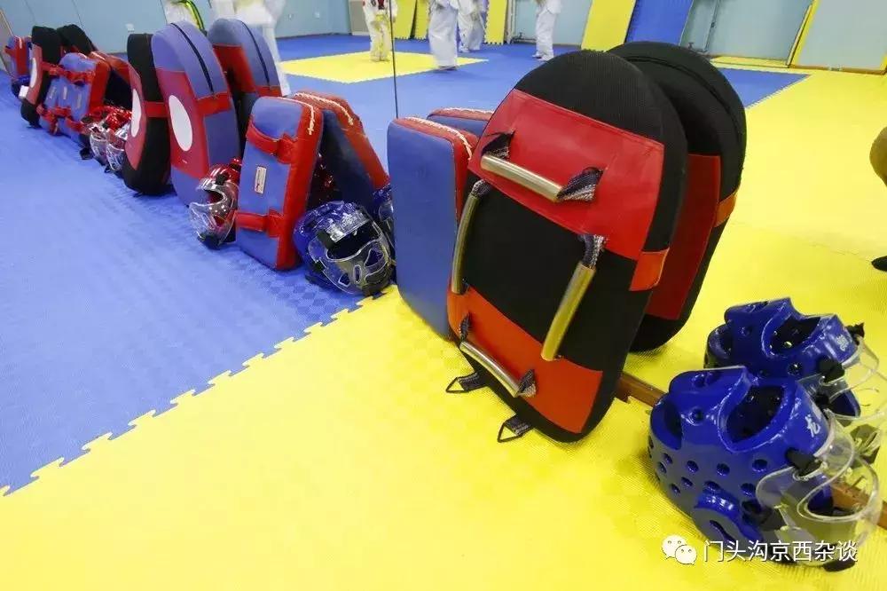 门头沟跆拳道哪个好,龙鹏跆拳道培训学校门头沟