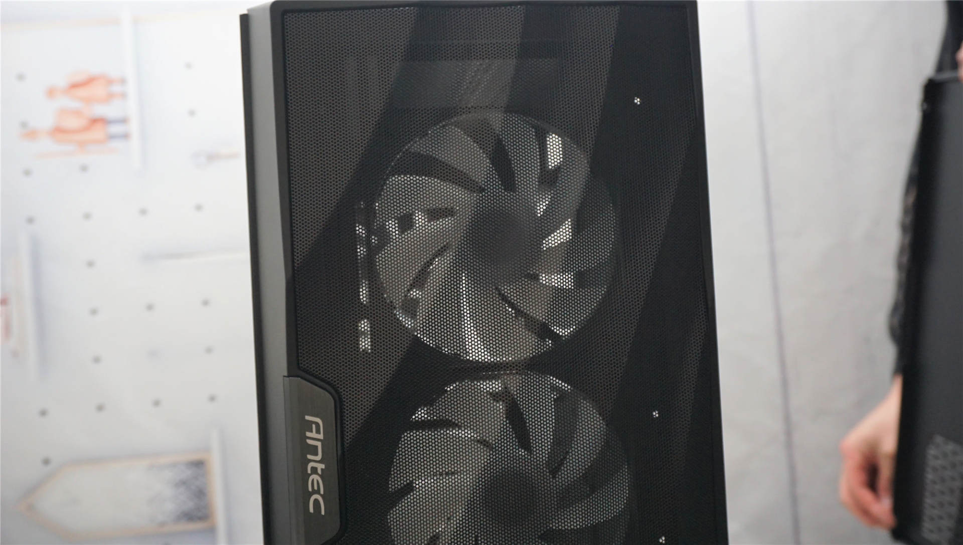 机箱安钛克风行者,安钛克ne750电源配什么机箱