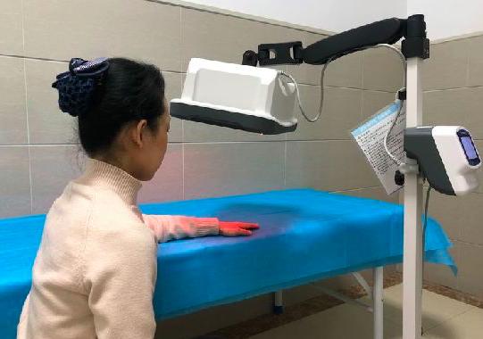 红光灯有效果吗,蓝光灯治疗有什么副作用