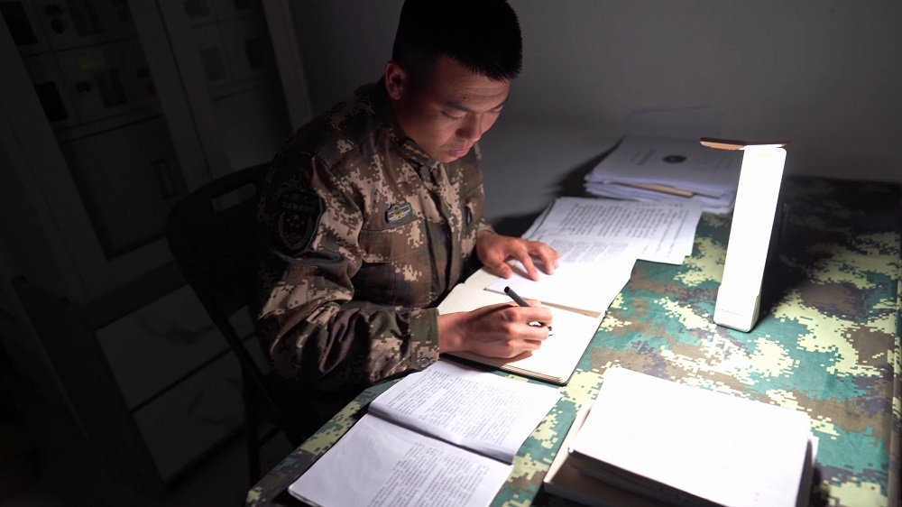 从普通战士到特战的蜕变,特战部队特战先锋