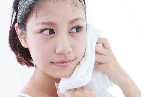 头发爱出油和掉头发妙招,头发上有头螨怎么消除