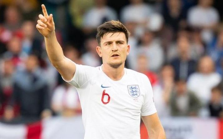 官宣曼联签下门将杜布拉夫卡,官宣球员加盟俱乐部