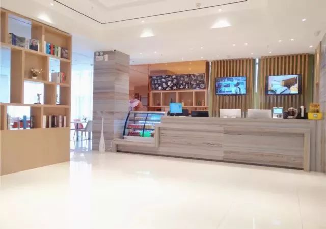 开酒店是什么体验,开酒店是做生意吗