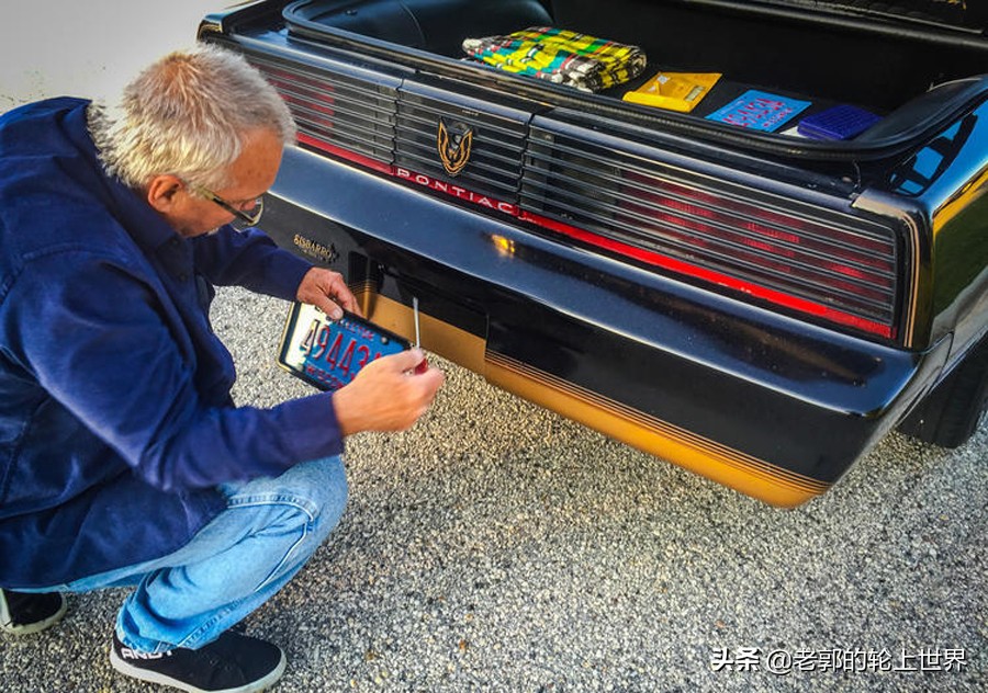 看完想哭全球苦寻无果的“霹雳游侠”，竟然是别人母亲的遗物