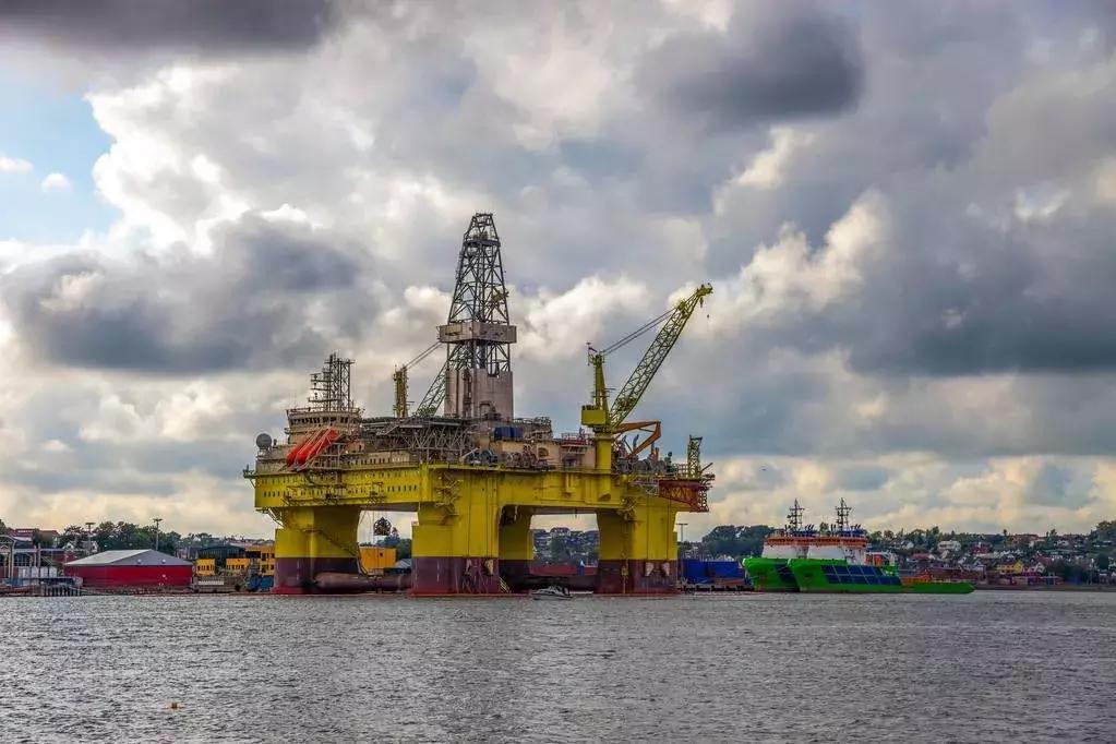 挪威冬季电动汽车真实情况,我国到挪威发展电动汽车原因