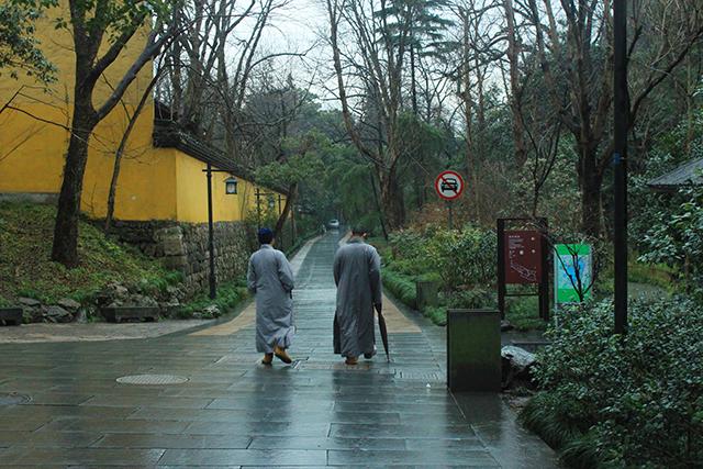 杭州灵隐寺,因“济公”在此修行而闻名天下,名扬天下的江南古刹