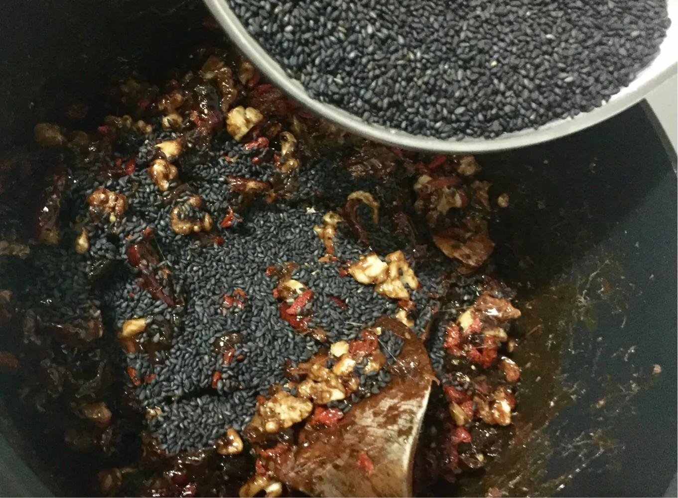 女人自制阿胶糕做零食,女人阿胶糕配方