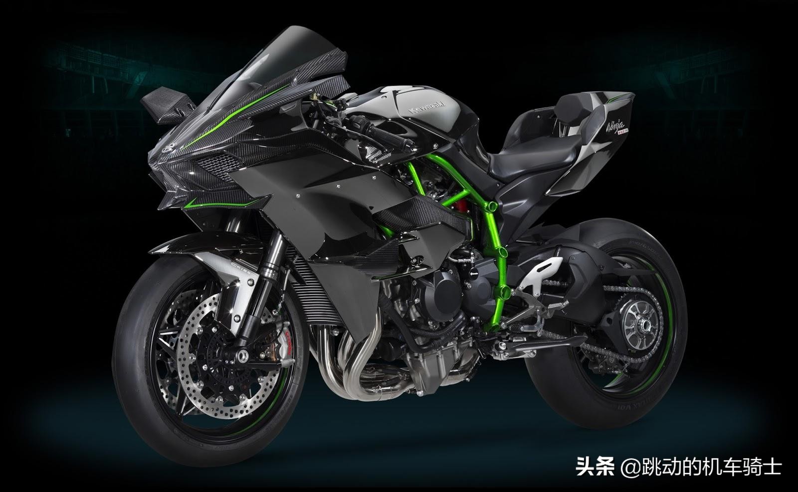 日本四大摩托车创始人,日系四大摩托车厂旗舰跑车对比