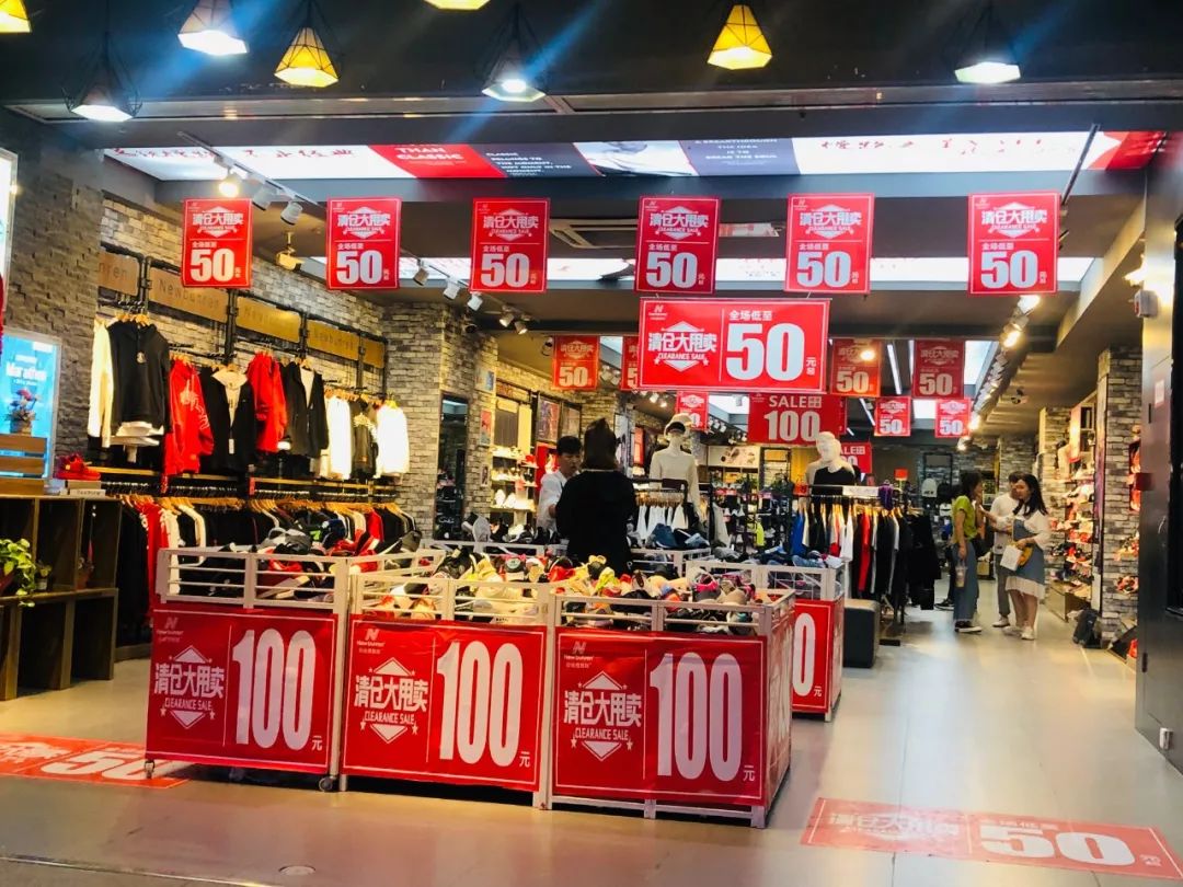 西安钟楼山寨版,钟楼的真实现状