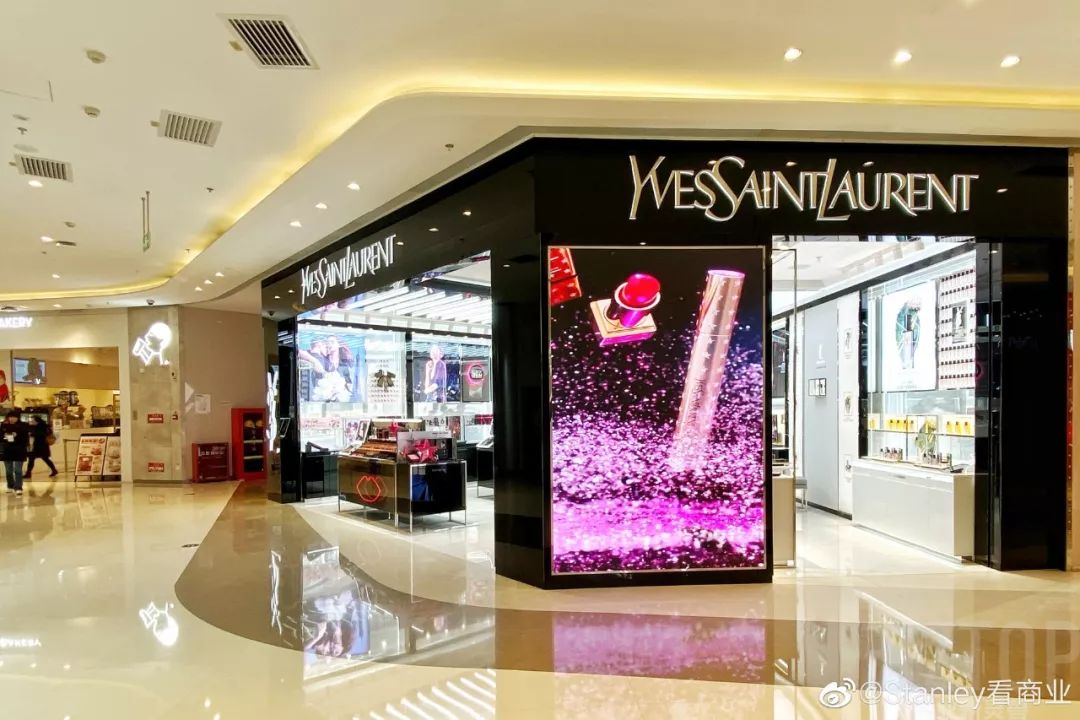 购物中心升级改造开业,西安大融城购物广场