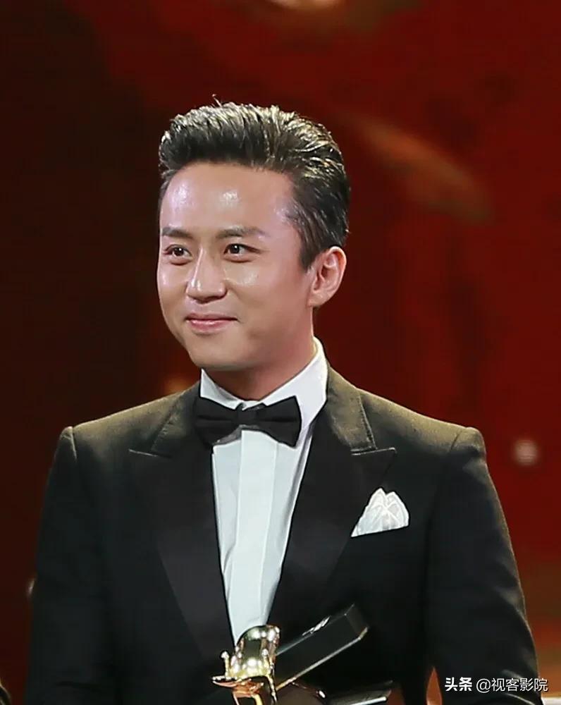 烈日灼心邓超该死吗,烈日灼心邓超拿手枪