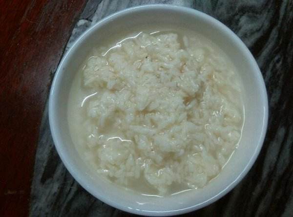 酿糯米甜酒的做法,做糯米甜酒成功的方法