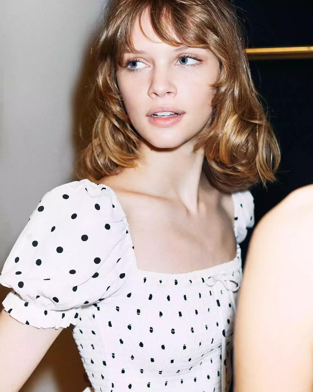 每次穿衣服感觉特别厚重,每次穿衣服的时候都觉得难受