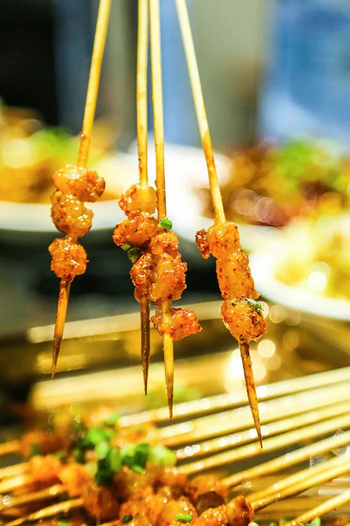 收藏长沙,长沙美食攻略我能从街头吃到街尾