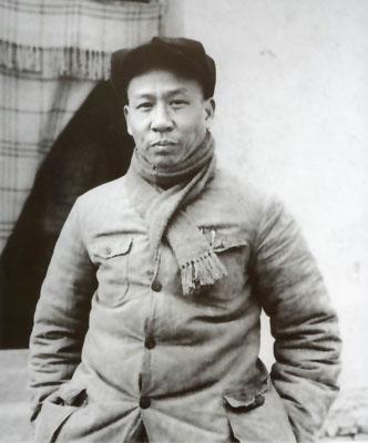 粟裕战功赫赫，*少奇刘**更是极力推荐他为元帅，为何最终还是授大将