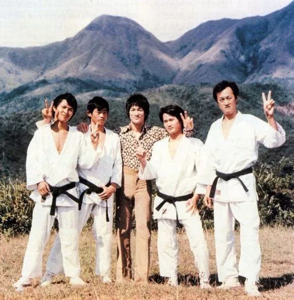 五位巨星的替身差别如此巨大,五位巨星的替身