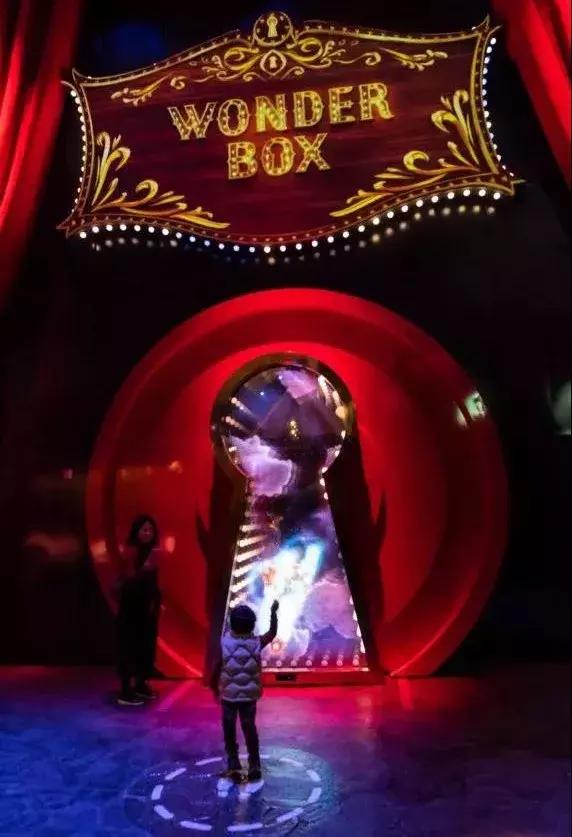 沉浸式乐园强势来袭游客“刷刷刷”不停