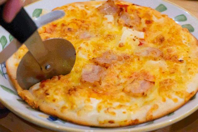 吃过萨莉亚的人，一半都给了“差评”