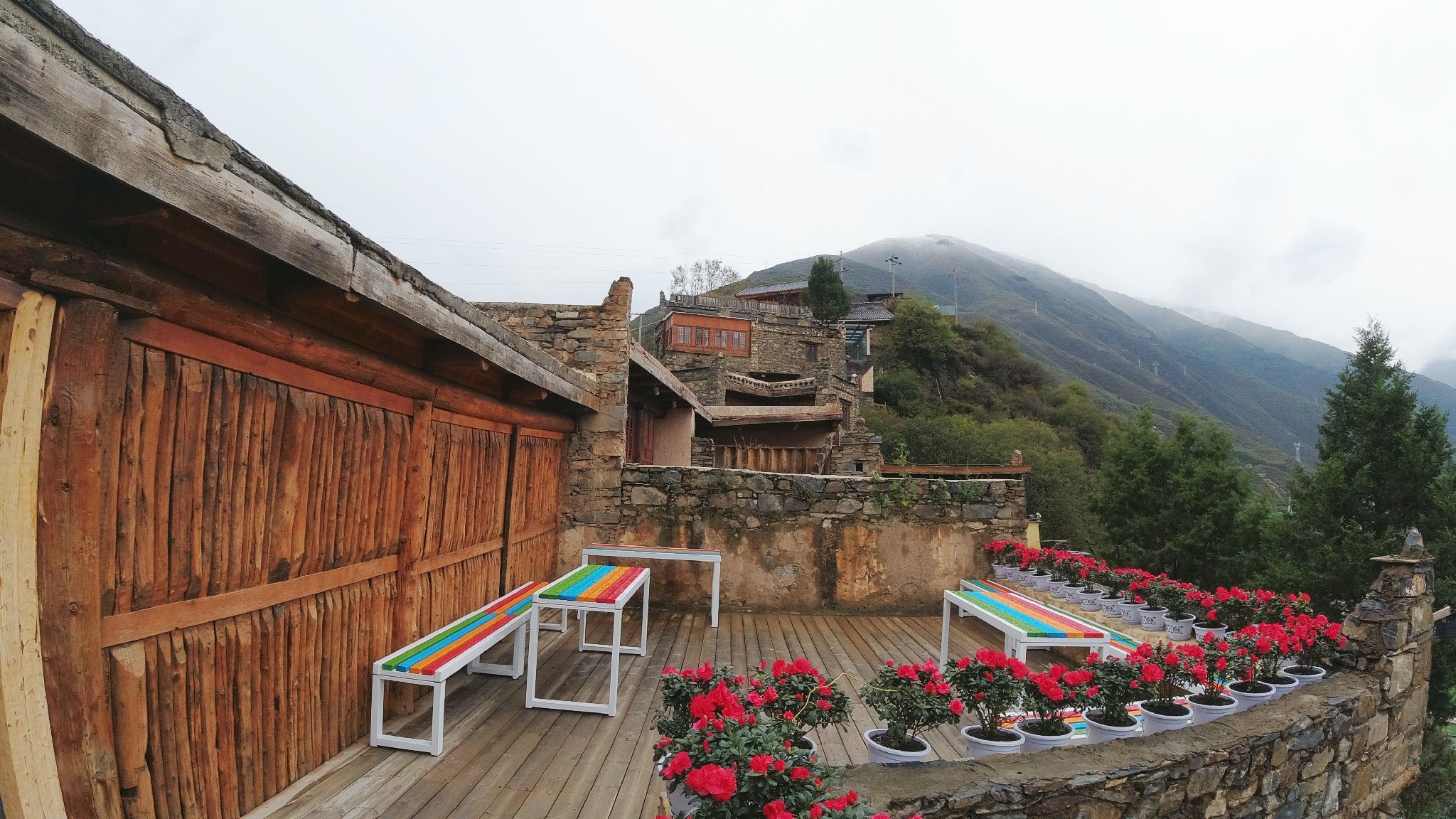 阿坝藏族羌族自治州碉楼,走进阿坝马尔康