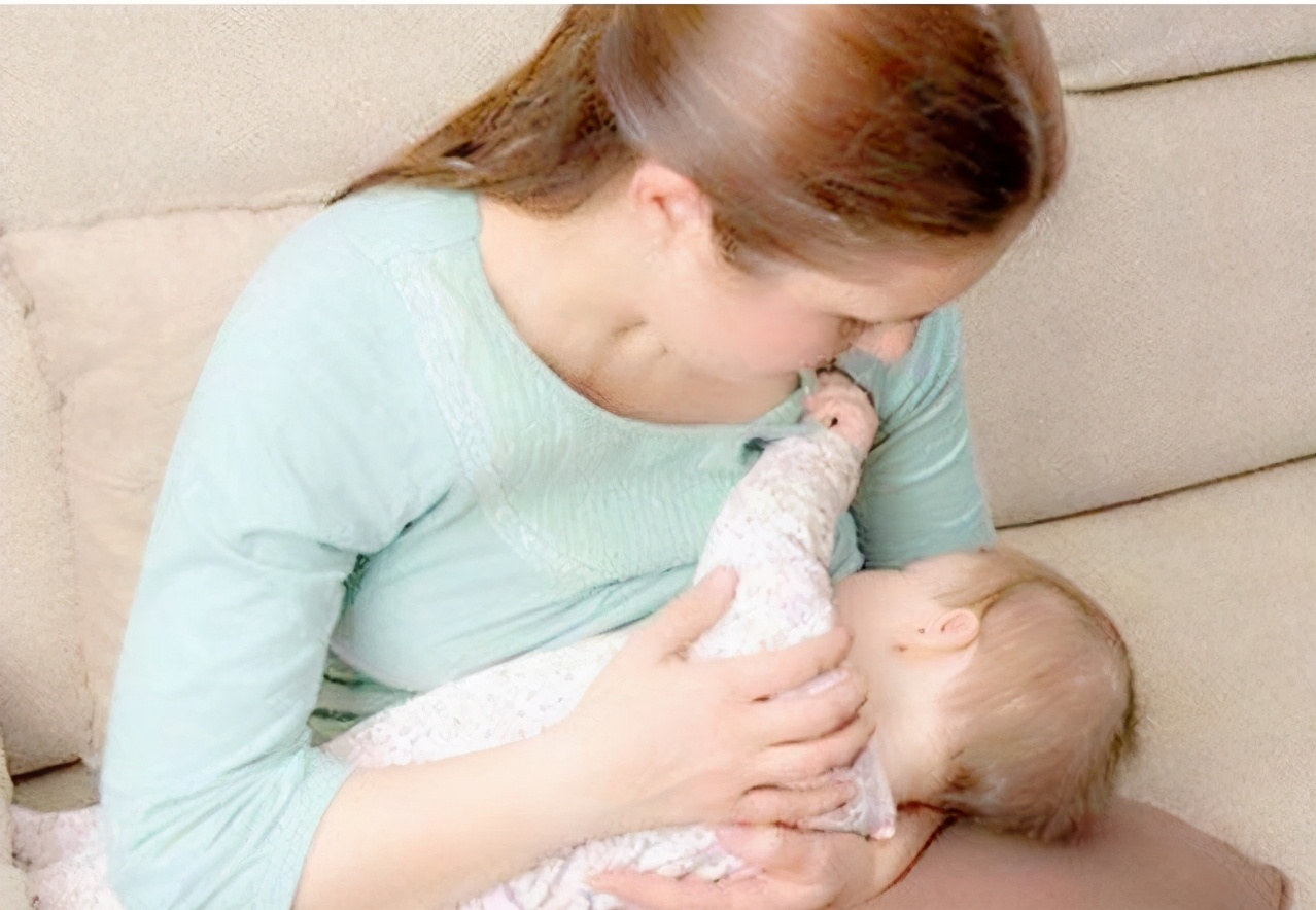 宝宝攒肚拉不出来怎么办,宝宝攒肚后臭臭是什么样的