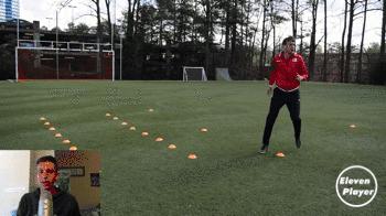 足球整体快速反击战术训练,足球训练变向训练教案