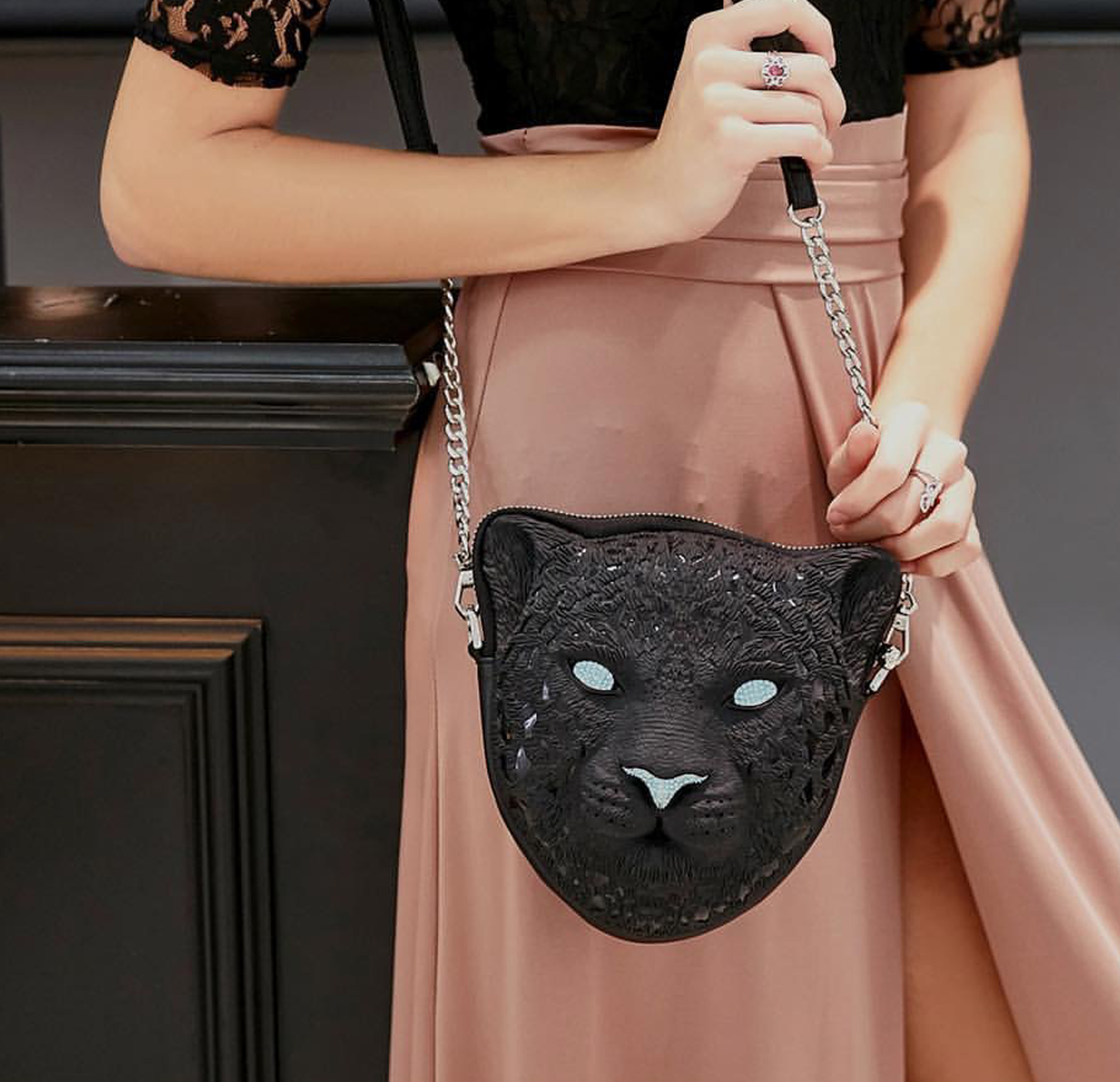 不赚钱的小众美包,不撞款高定包包