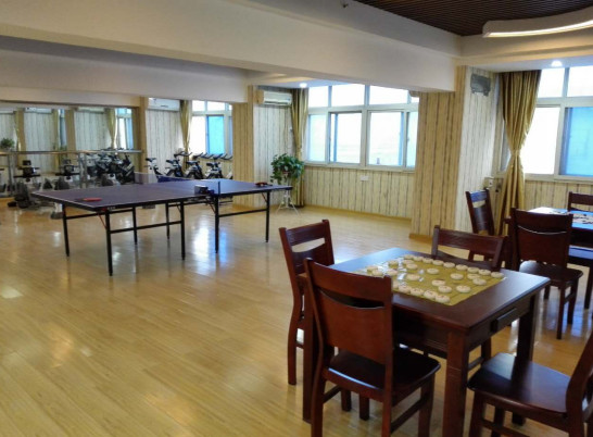 郑州中原区免费运动场地,郑州免费开放的体育场馆名单