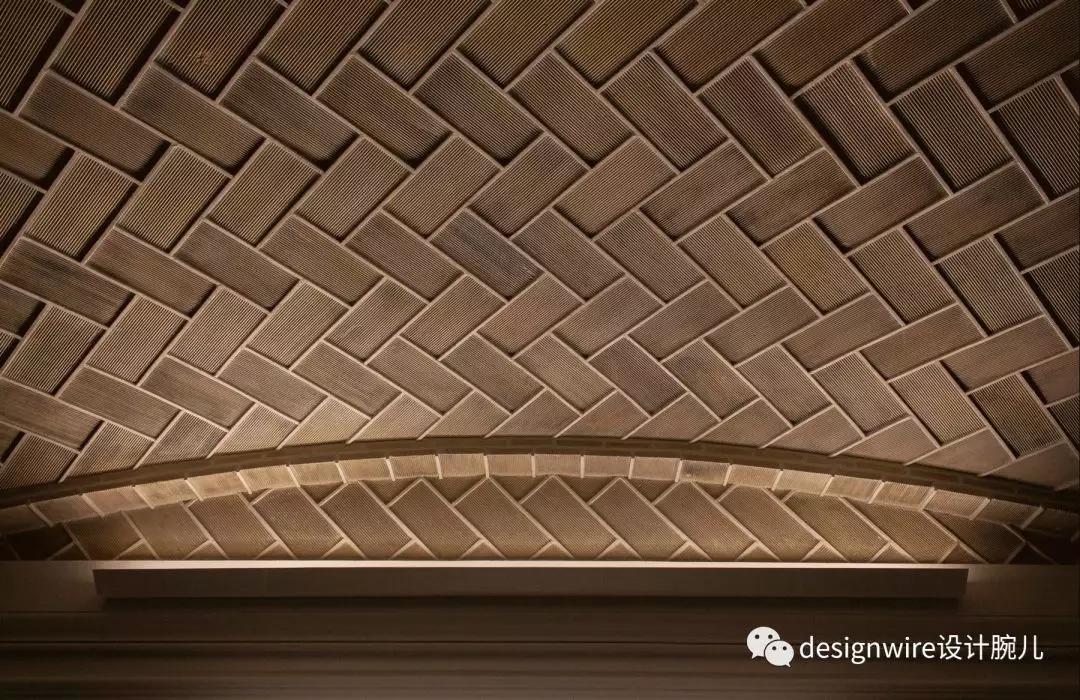 全球第一家苹果水上直营店在哪里,全球第一水上零售店