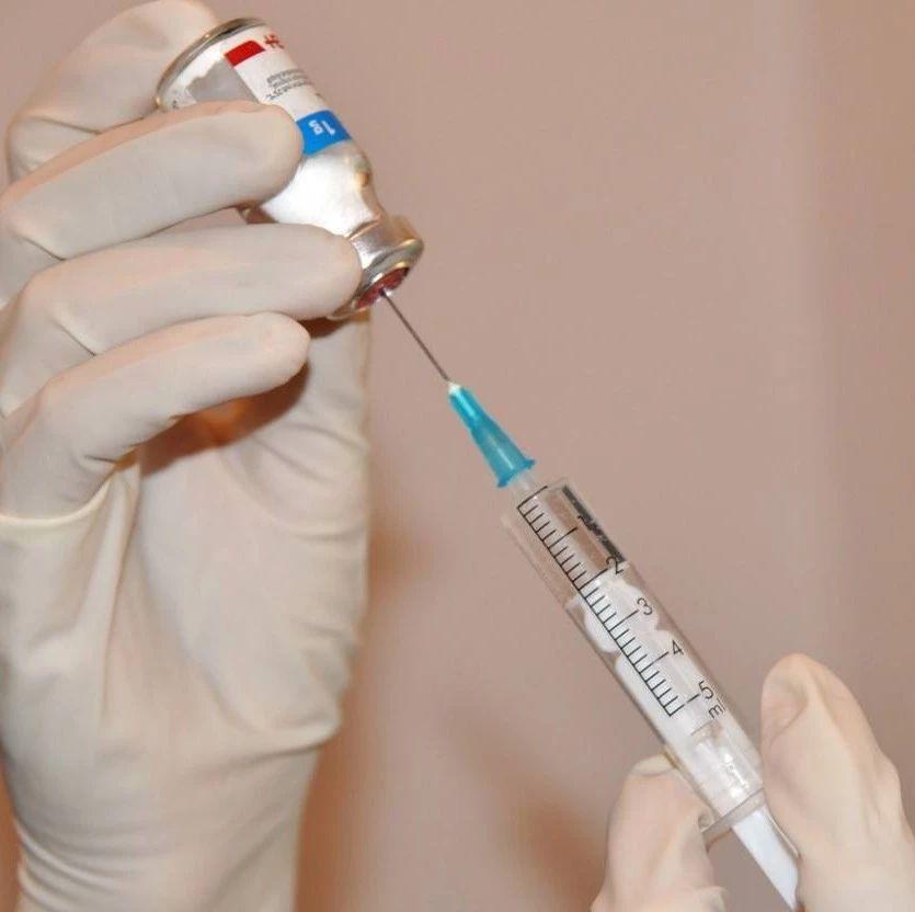 打屁股针为什么这么疼？为什么打针通常都打在屁股上，因为肉多？