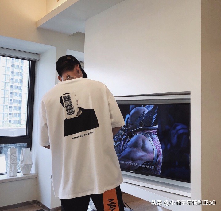 男士穿搭夏季大牌,夏季男士衣服穿搭讲解