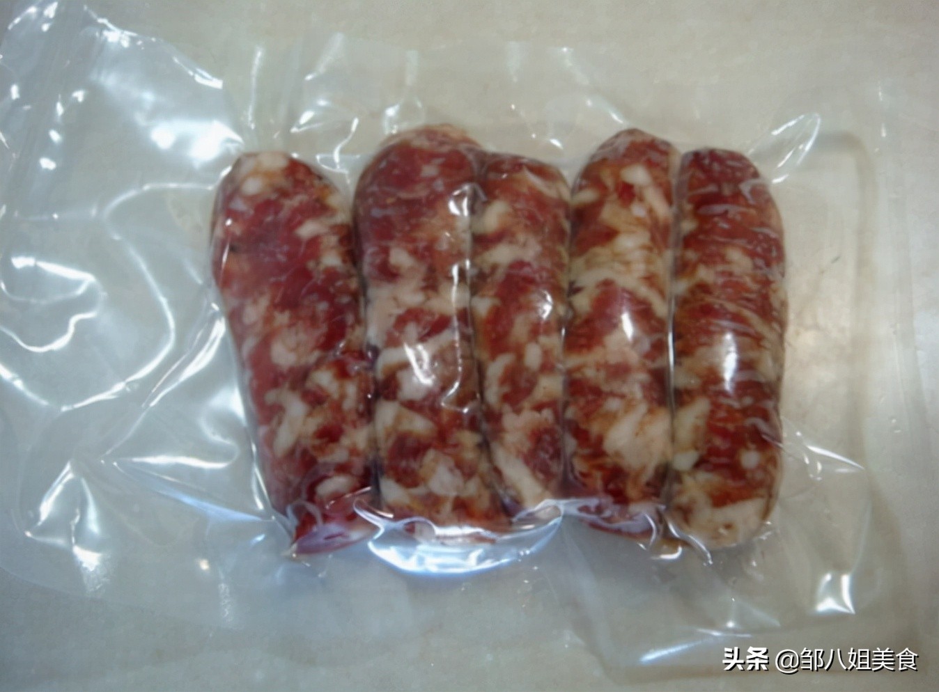 保存香肠的最佳方法,山东灌香肠10斤最好配方怎么保存